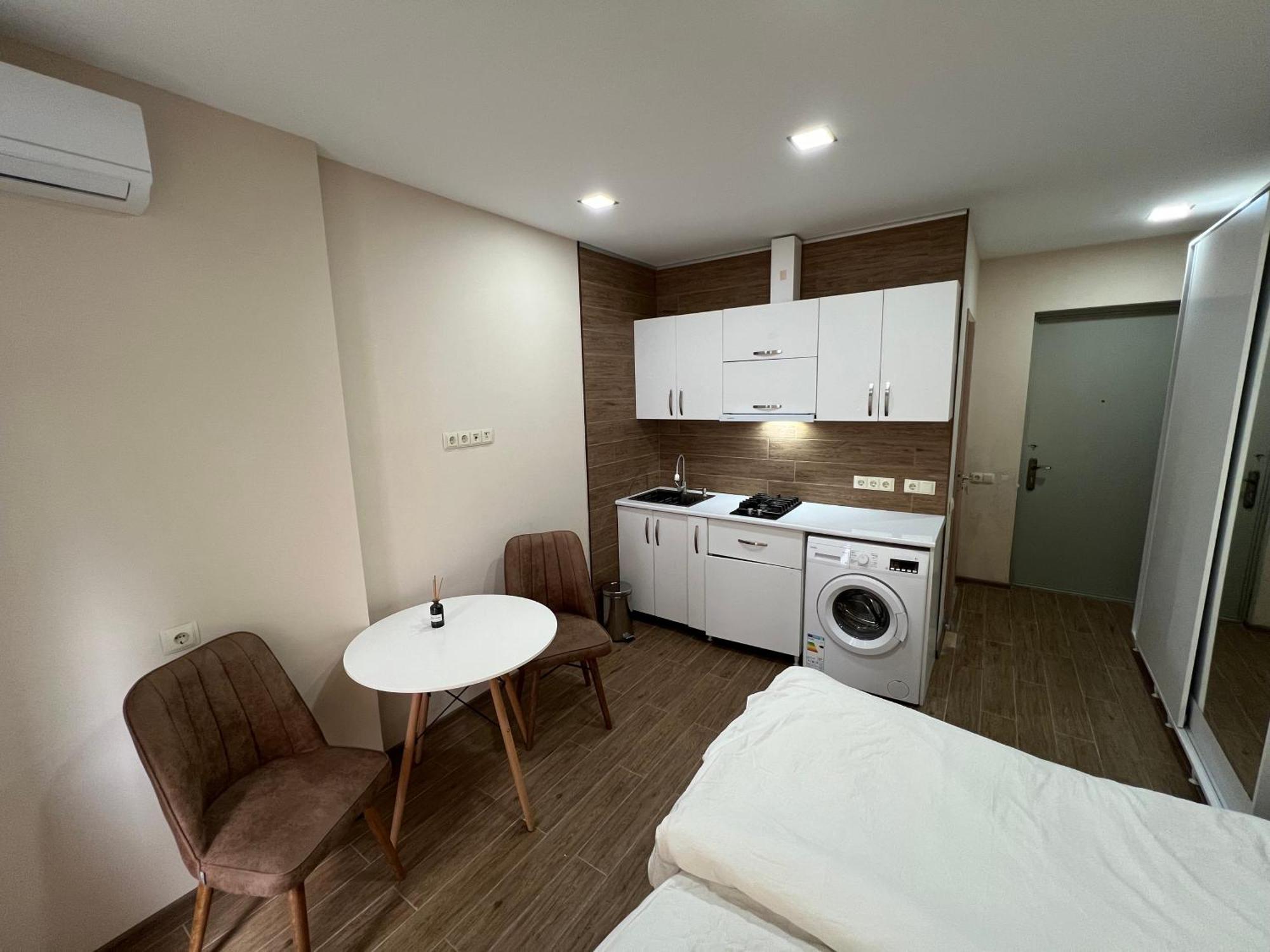 Hotel Paris Batumi Eksteriør billede