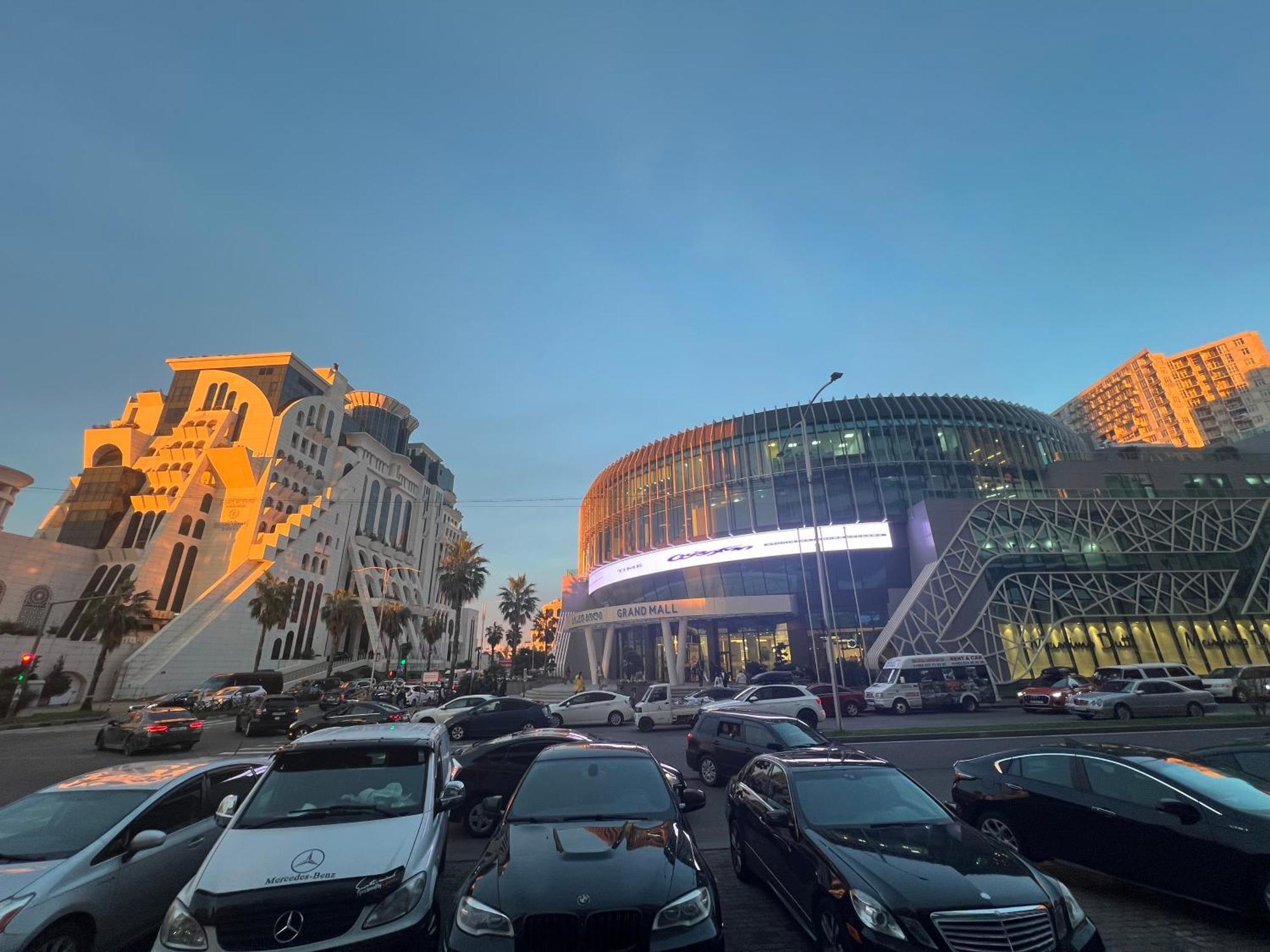Hotel Paris Batumi Eksteriør billede