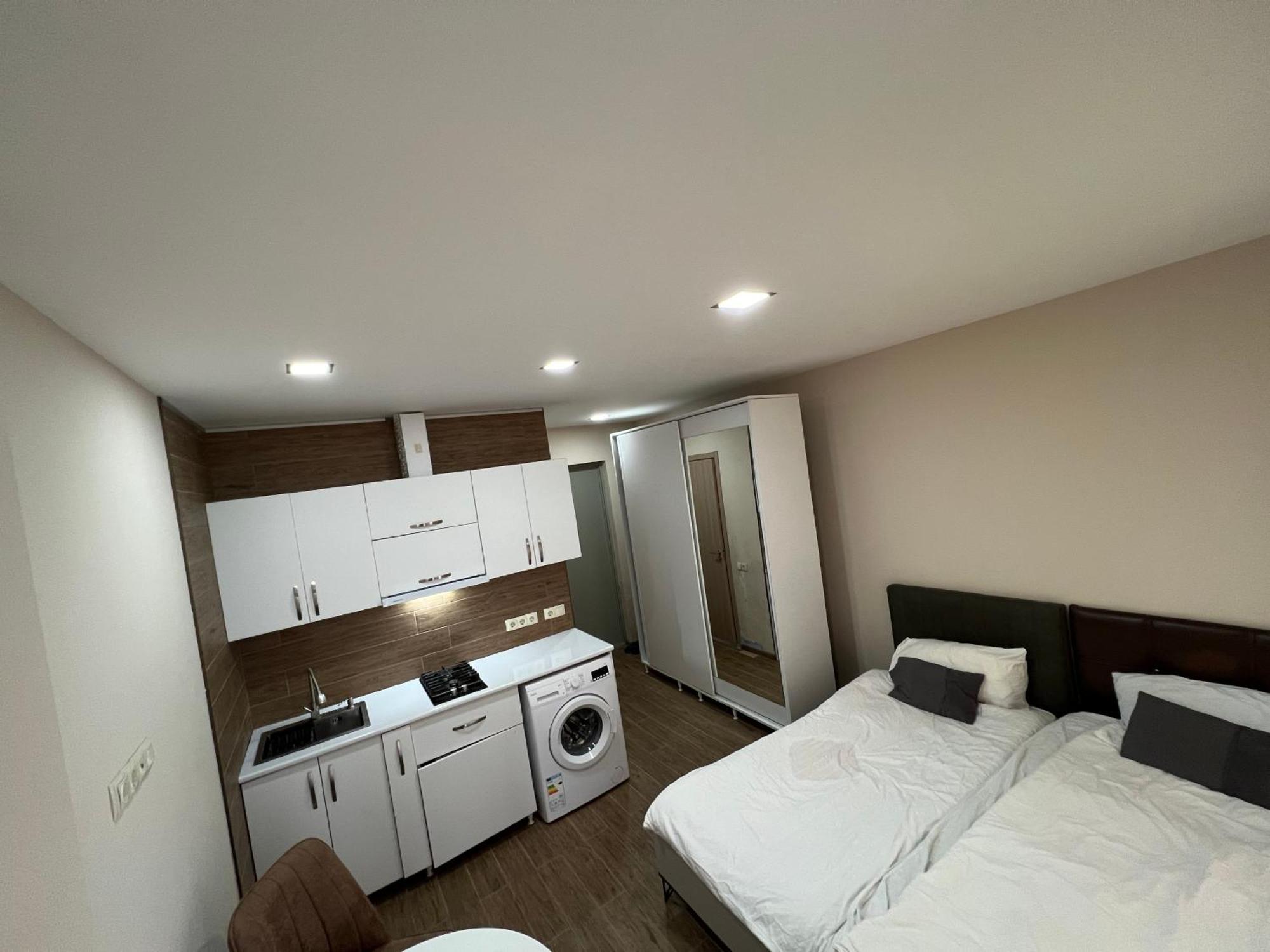 Hotel Paris Batumi Eksteriør billede