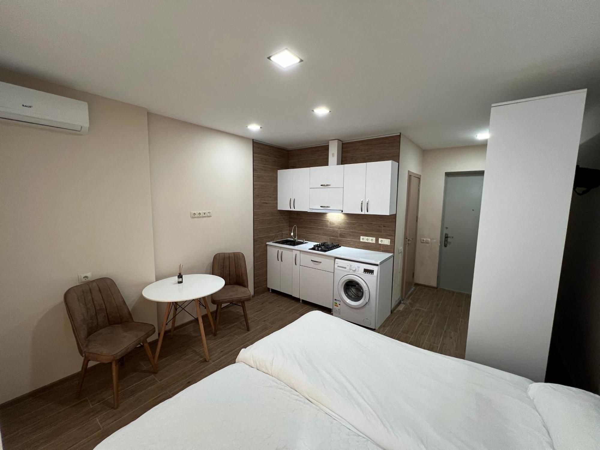Hotel Paris Batumi Eksteriør billede