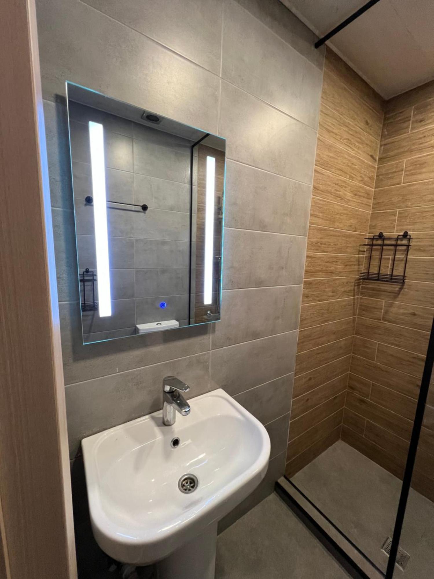Hotel Paris Batumi Eksteriør billede